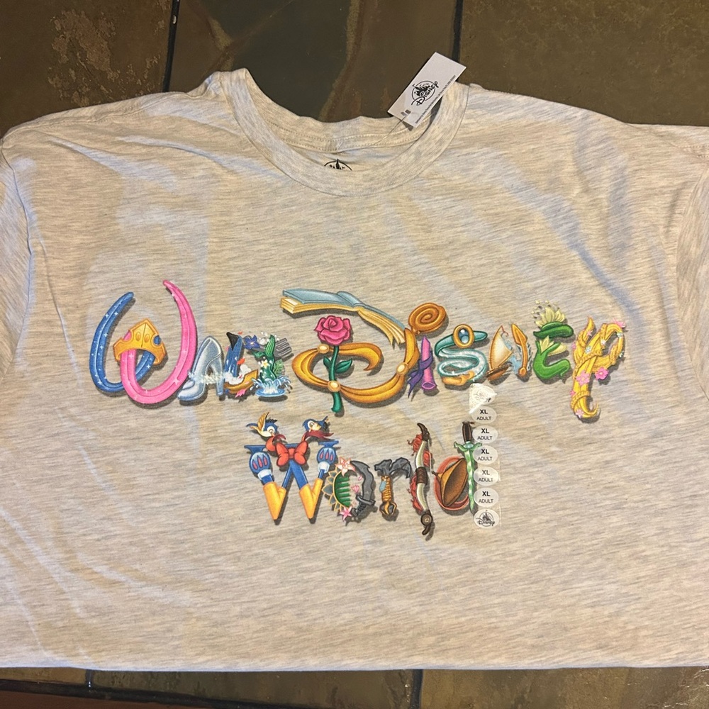 Exclusive Disney Parks Shirt 2025 WDW Princess Character Letters Gray Adult XL